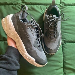 Puma distressed shoes NWOT